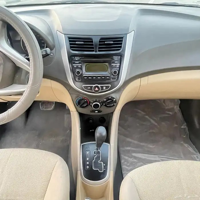 هيونداي اكسنت 2014 14