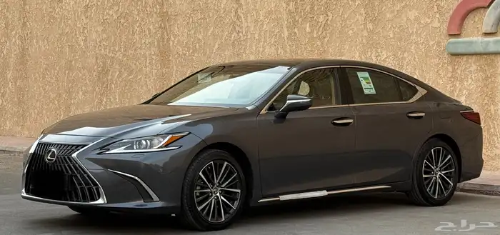 لكزس ES 350 2025 2
