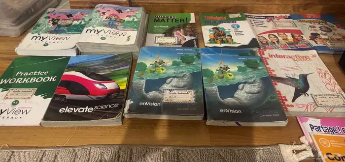 كتب مدارس عالميه 3