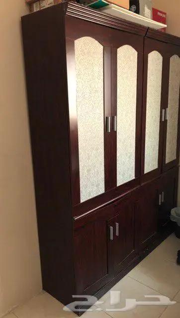 خزانة ملابس 0