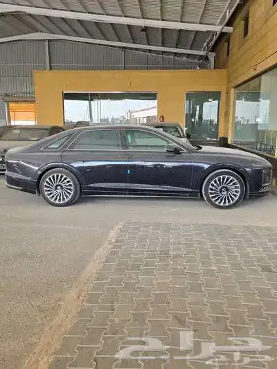 هيونداى ازيرا كاليجرافي 2025 متاح جميع انظمة التقسيط 1