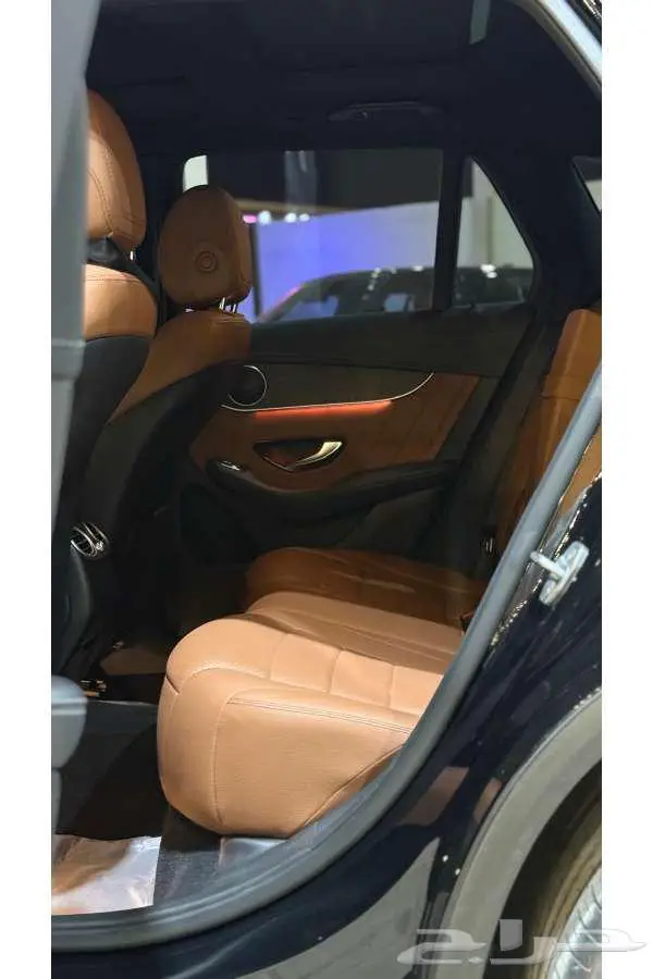 مرسيدس GLC 300 4MATIC 2021 4