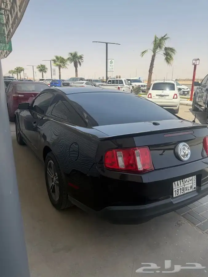 موستنج 2010 0