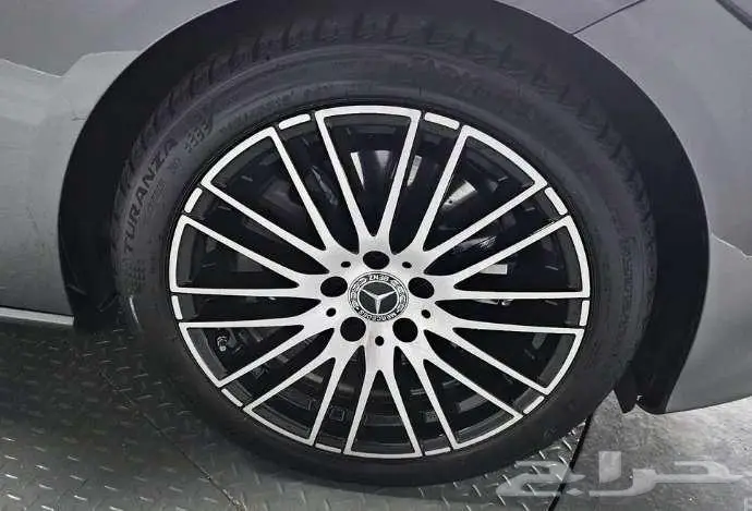 مرسيدس C300 موديل 2024 الميموني للاستيراد بكوريا 5