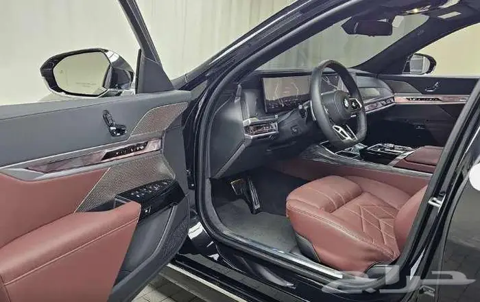 BMW 740i موديل 2023 الميموني للاستيراد بكوريا 6