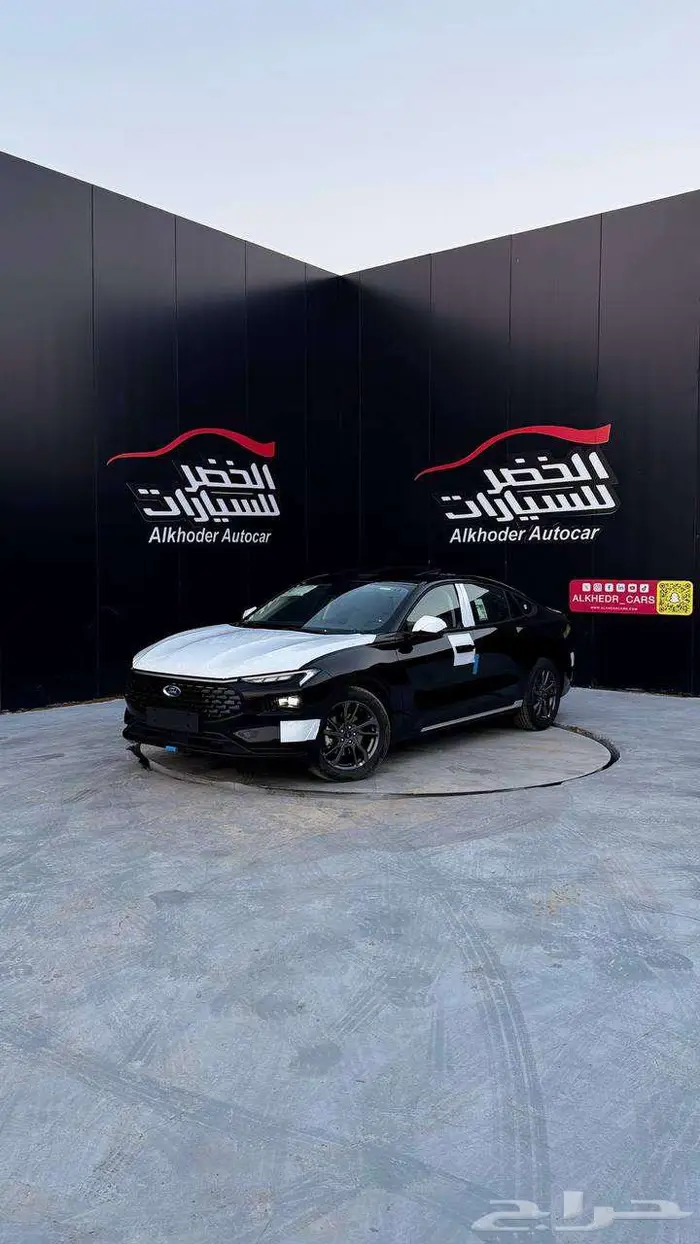 فورد تورس امبيانتي 2025 لدى شركة عبدالمجيد الخضر-الجملة 1