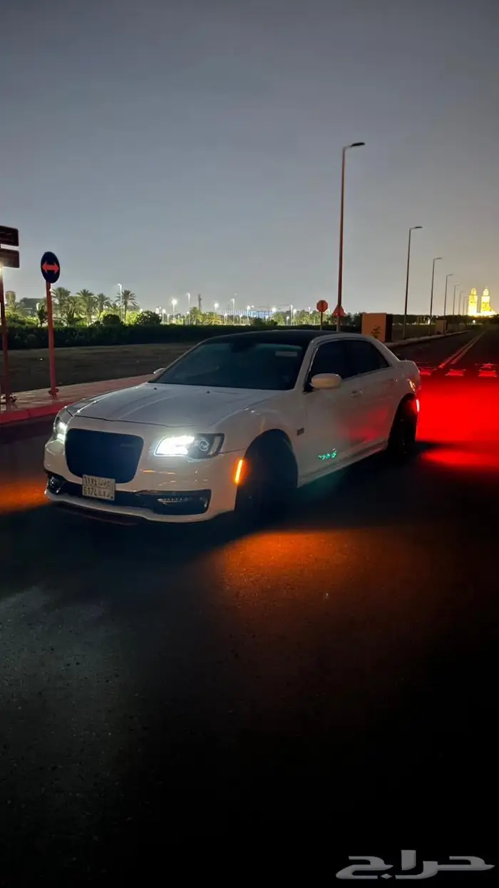 للبيع كلايزلر 2014 مرهم SRT 8