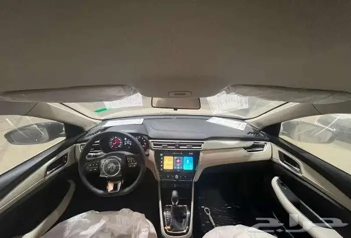 ام جي MG5 ستاندر 2025 اصفار 18