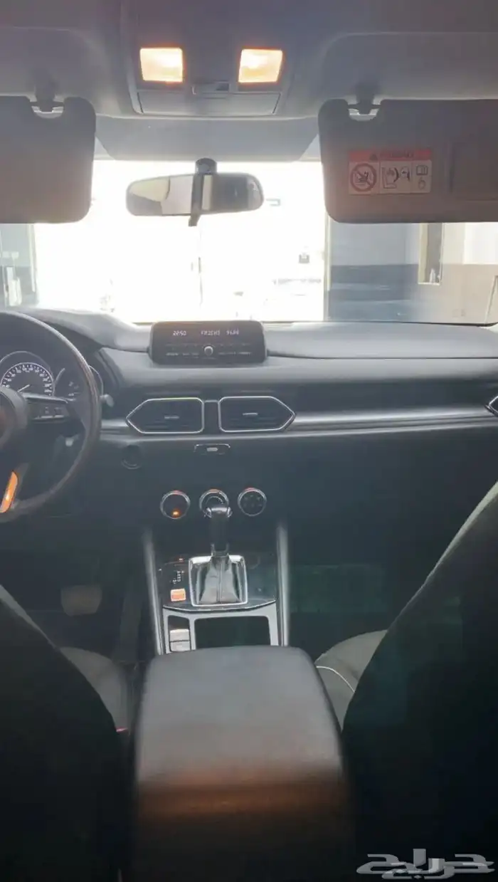 مازدا CX52020ماشية 91الف فيها رفرف وكبوت ورباق المعاون طالع 2