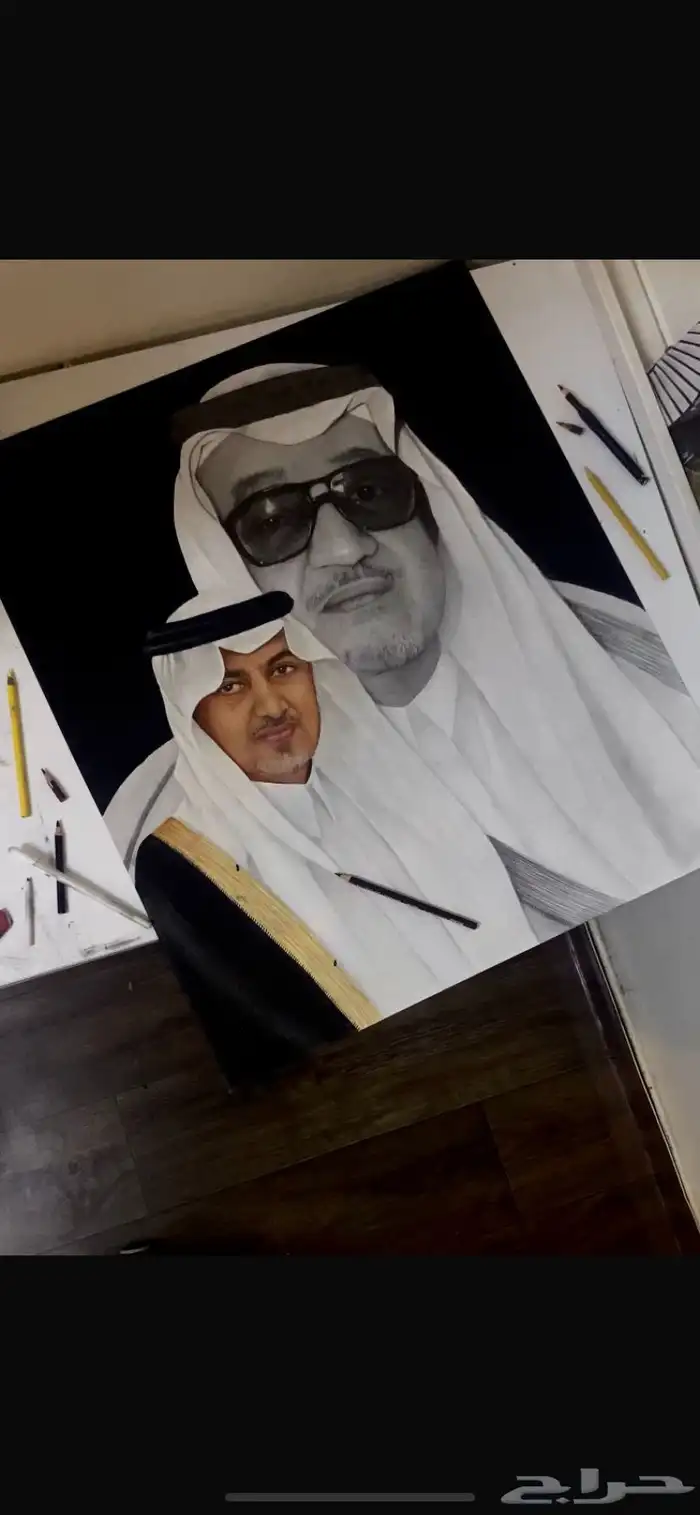 رسام شخصيات رسم يدوي 9