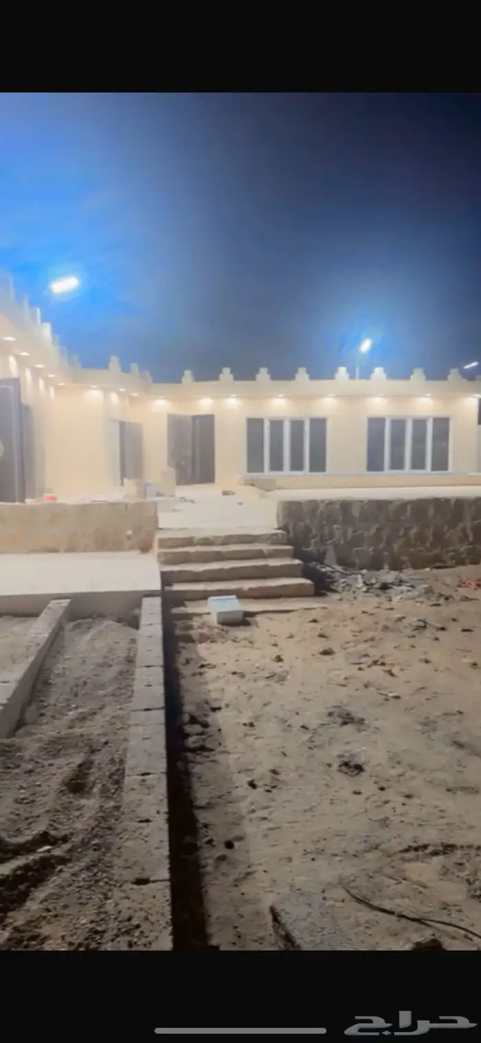 استراحة للبيع في الجله 1
