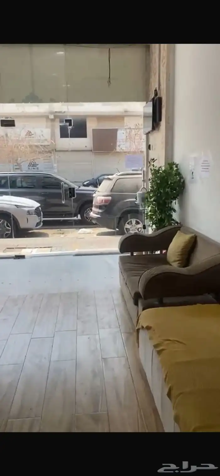حوضين مغاسل رخام مع دولاليب وكنب 5
