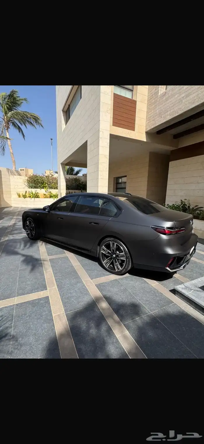 بي ام دبليو 740 5
