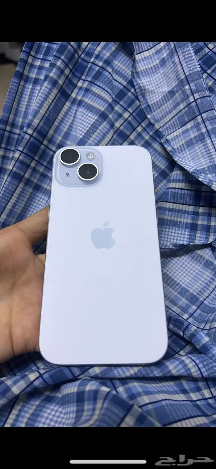 آيفون 15 العادي ازرق فاتح للبيع 0