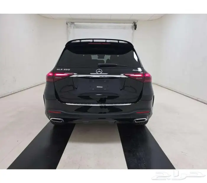 مرسيدس GLE 350 2024 اللون اسود الداخليه جملي جدا جميله 4