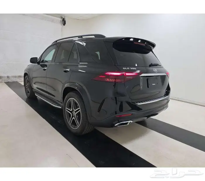 مرسيدس GLE 350 2024 اللون اسود الداخليه جملي جدا جميله 3