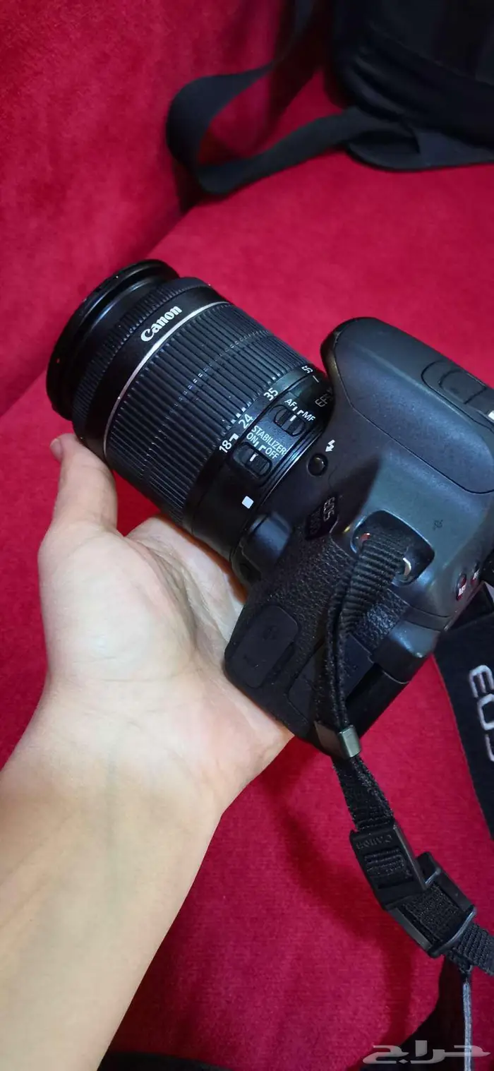 Canon 700d touch screen with 2 lens 1