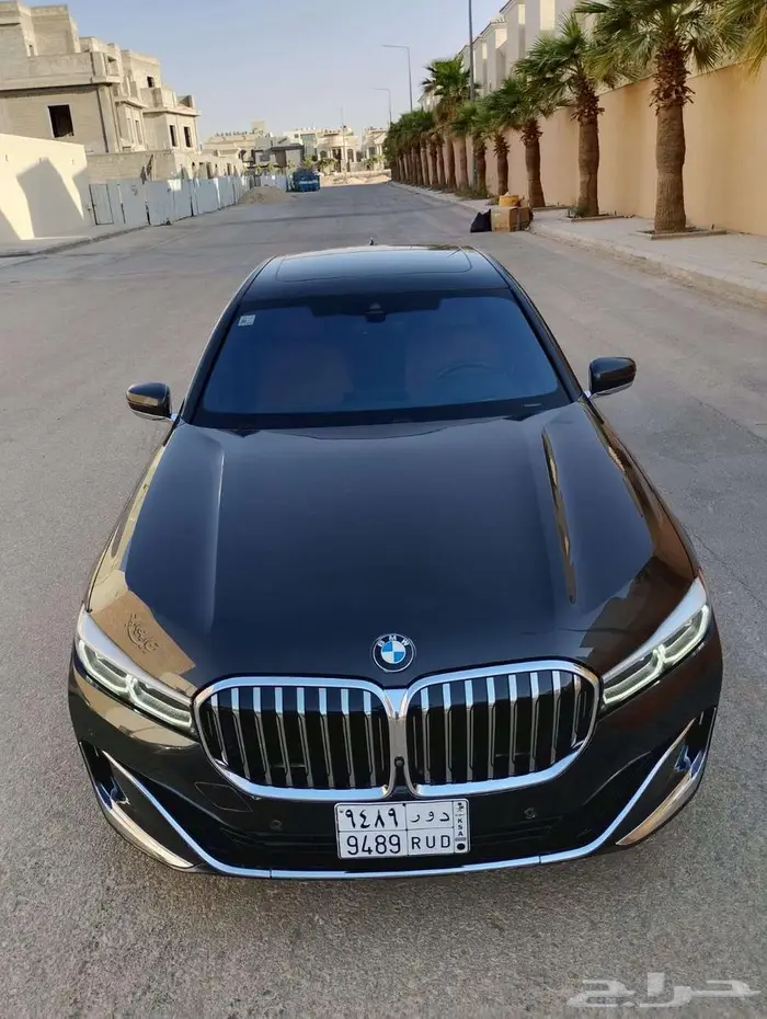 سيارة BMW ال اي 730 رصاصي 2022 X 5