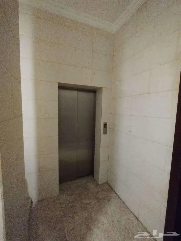 شقة للايجار حي النهضة 1