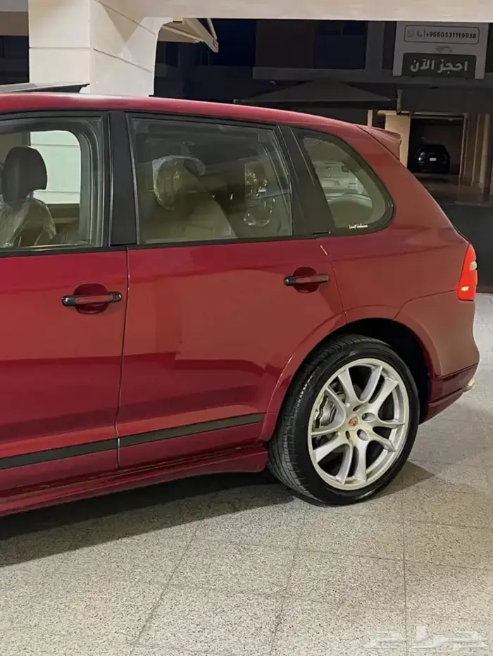بورش كايين GTS لون مميز 1