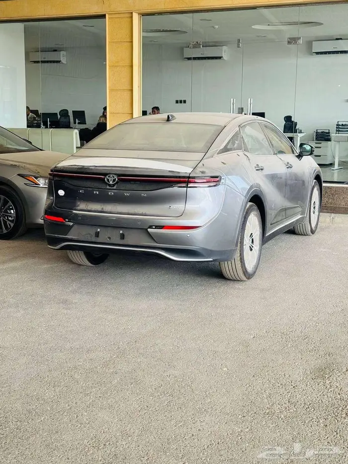 تويوتا كراون بريستيج ستاندر 2026 بقسط يبدأ من 1980 2