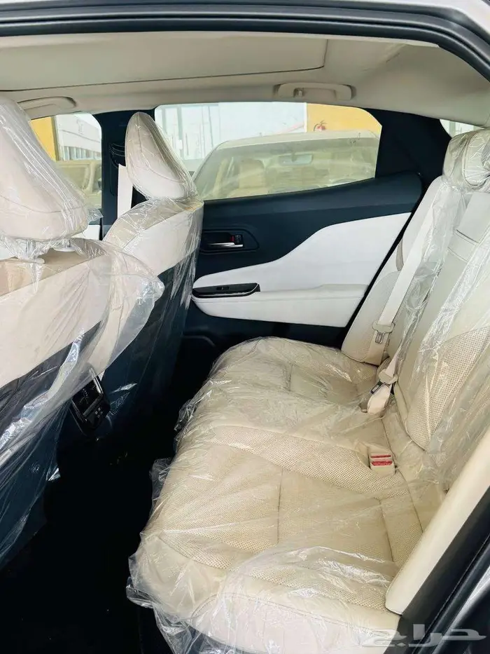 تويوتا كراون بريستيج ستاندر 2026 بقسط يبدأ من 1980 7