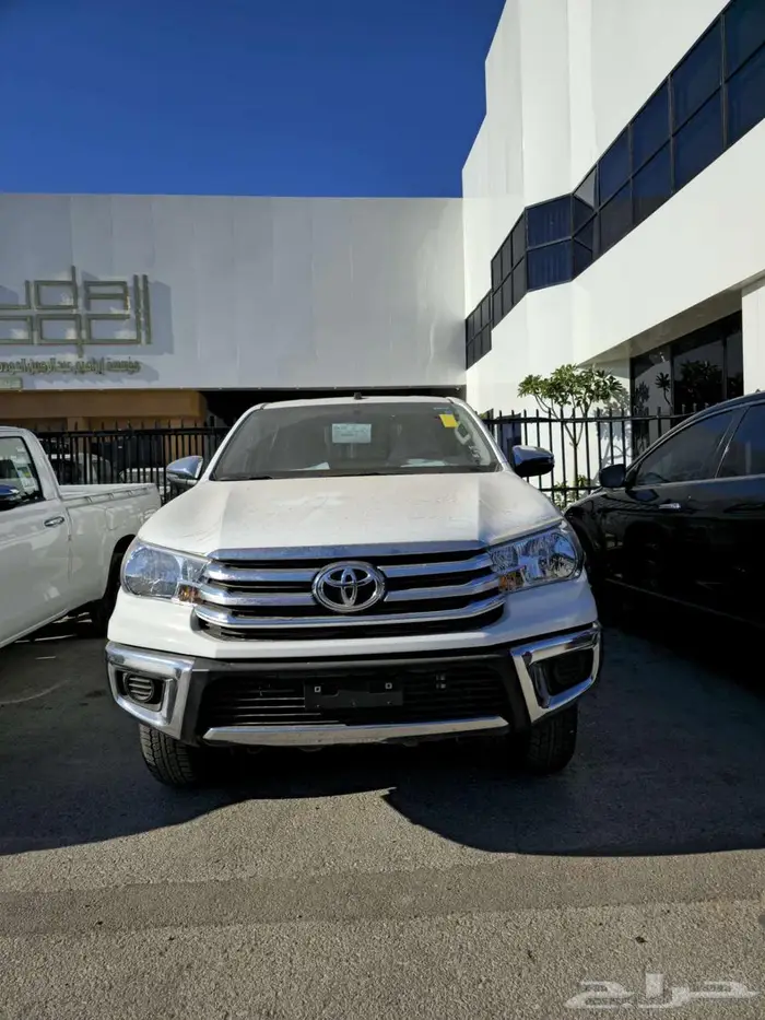 تويوتا هايلوكس غمارتين GL2 2025 1