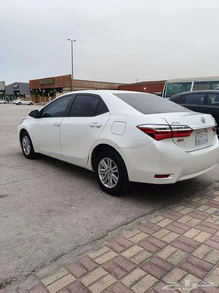 تويوتا كورولا 2018 5