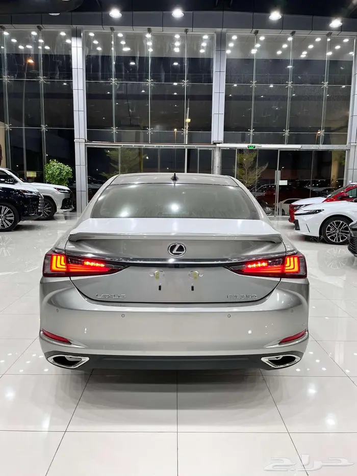 لكزس ( ES 350 CC ) موديل 2025 أقل الأسعار 6