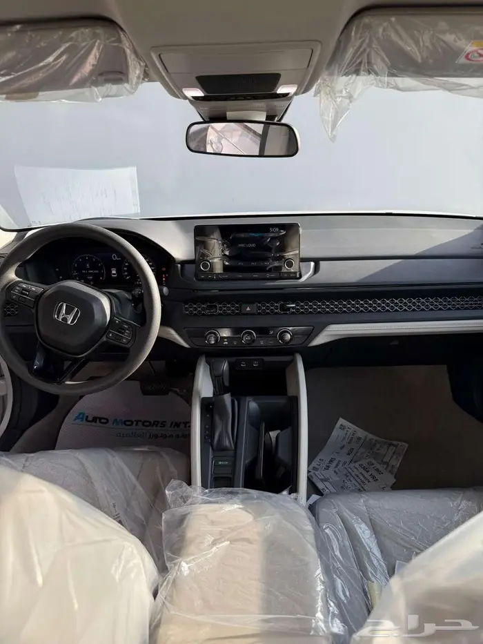 هوندا اكورد lx ستاندر 2025 .اقل سعر للكاش واقل قسط بدون دفعه 12