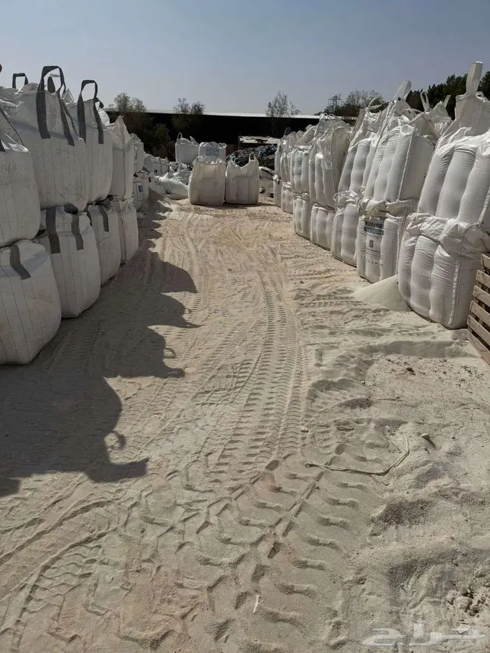 للبيع مصنع لفرز وتعبئة الرمل السيليكا بطريق الخرج 4