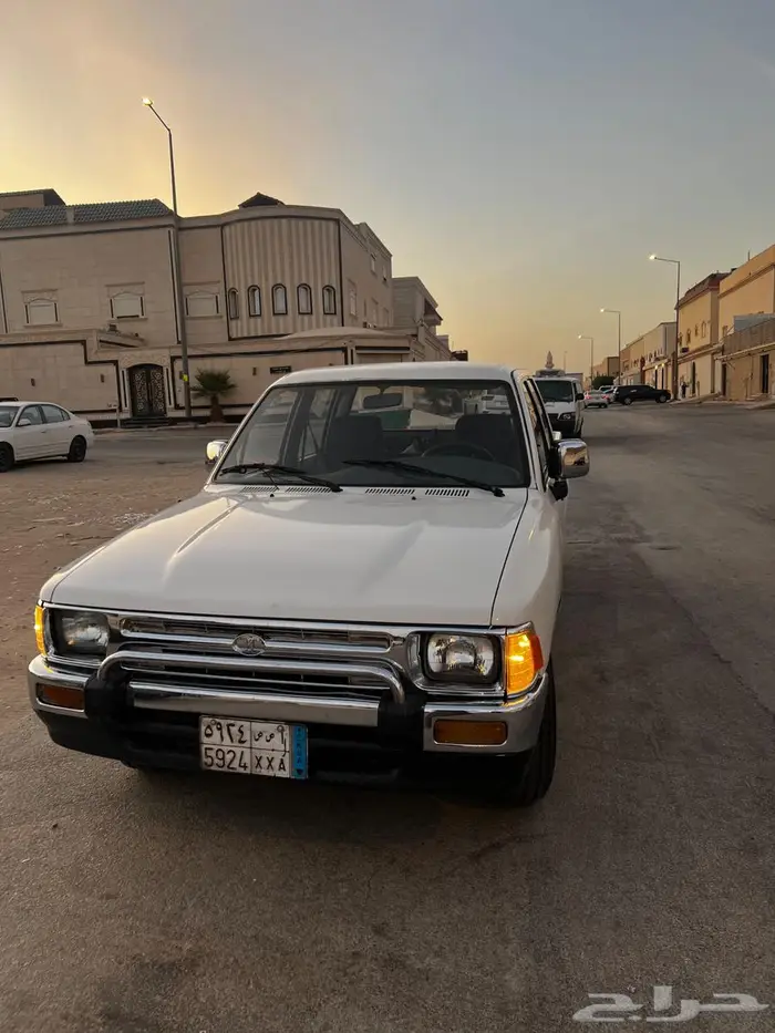 هايلكس 89 4