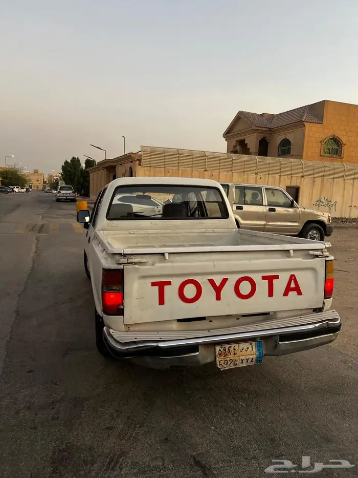 هايلكس 89 0
