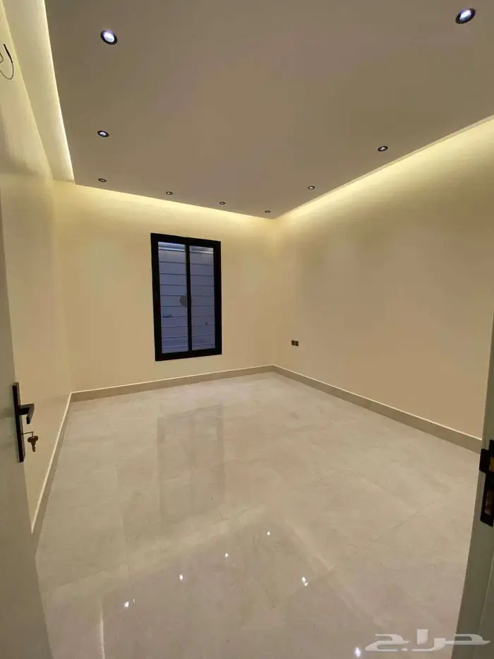 دور ارضي للايجار 15
