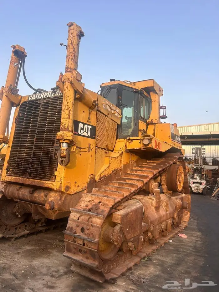 بلدوزر D10R 1