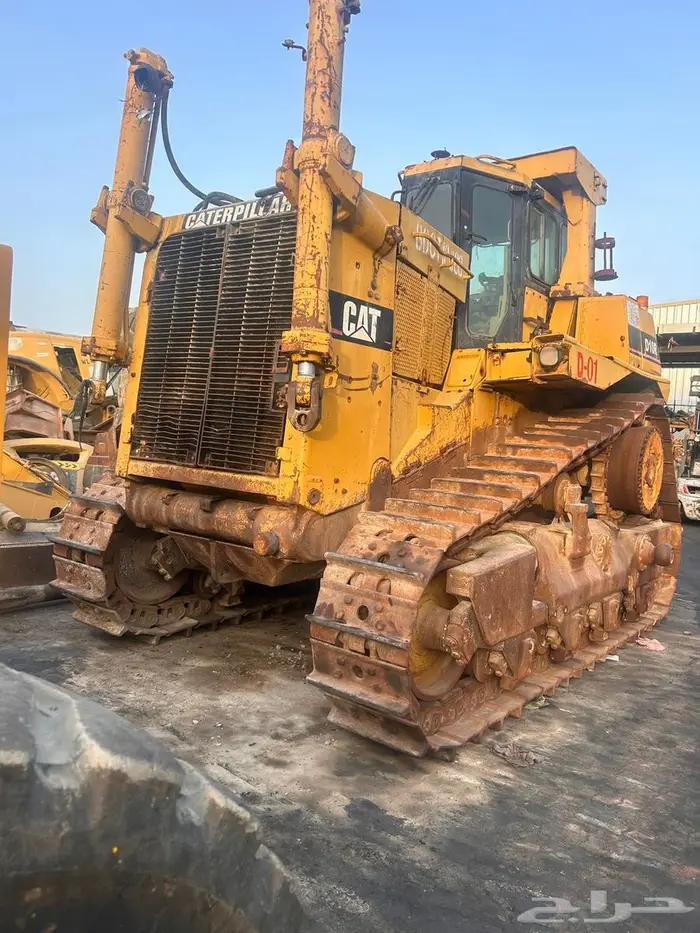 بلدوزر D10R 11