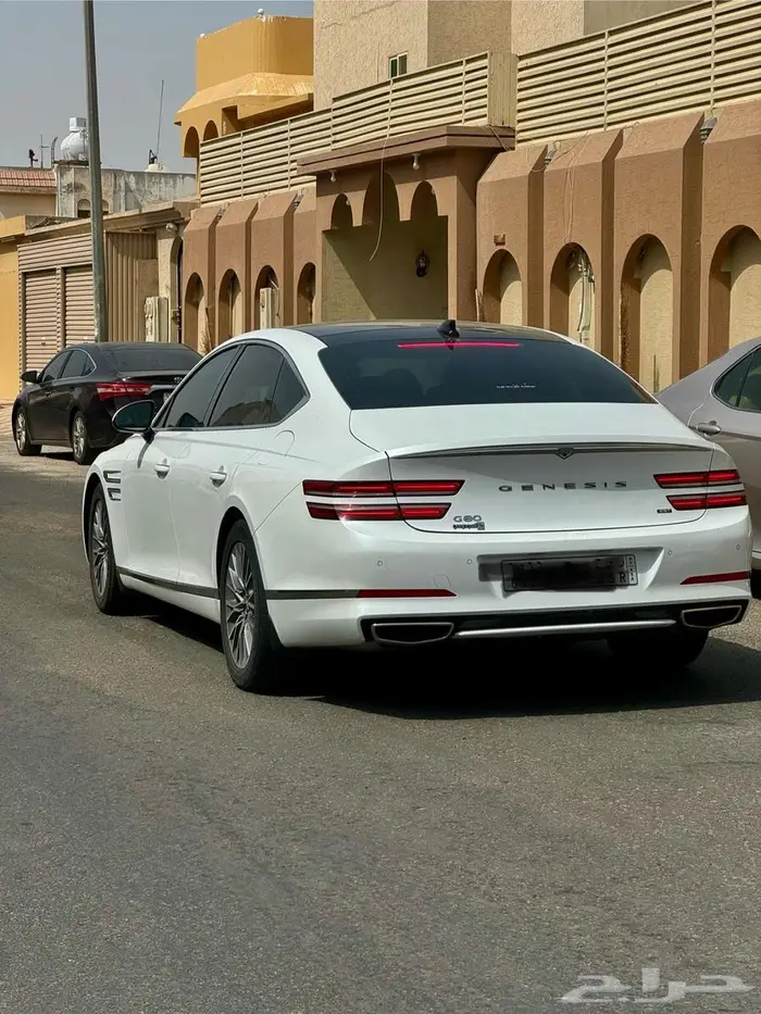 للبيع جينسيسg23 0