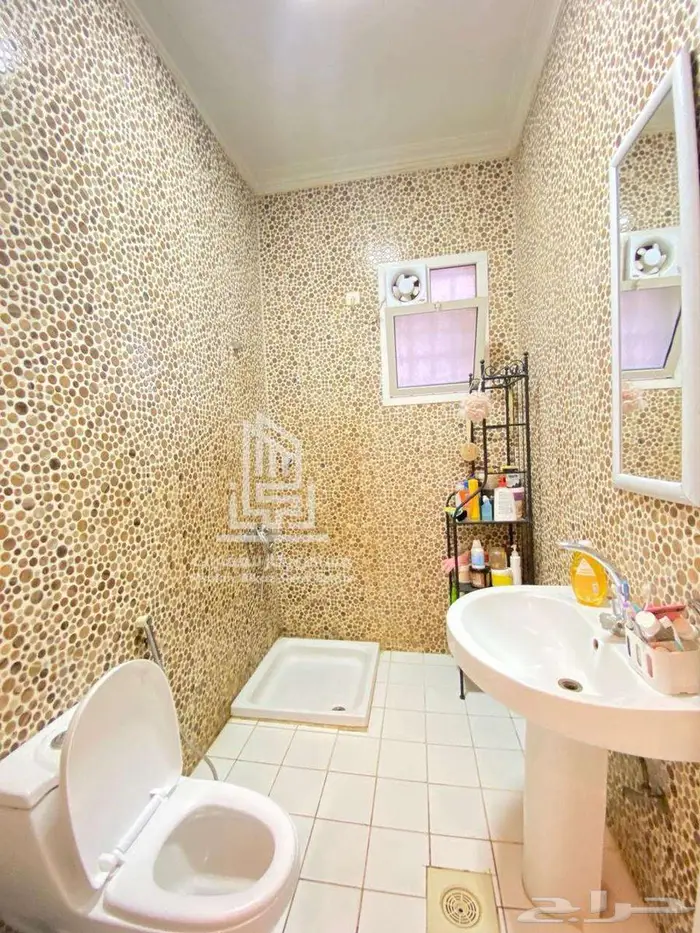فيلا دبلكس بتصميم راق دورين مفصولة - الفيحاء 12