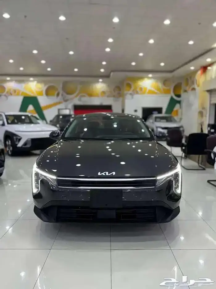 كيا k4 سعر نص فل 2000 cc 2