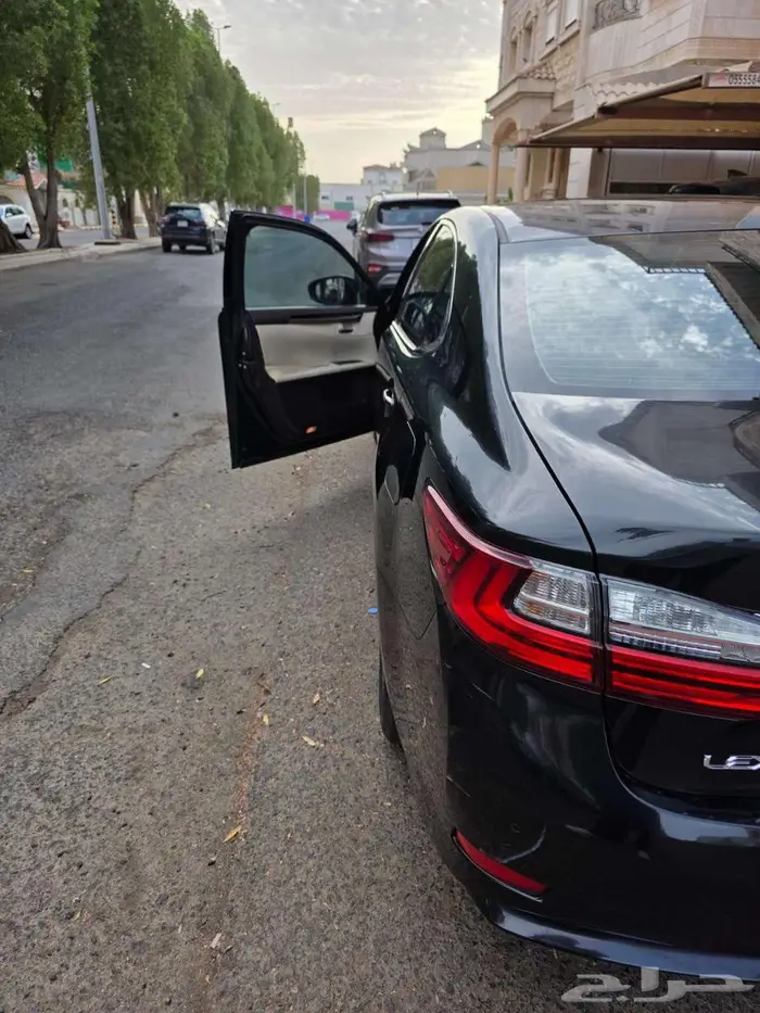 لكزس ES350 2017 4