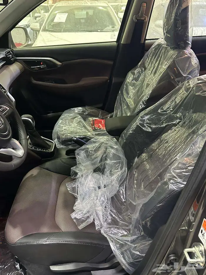 تويوتا اوربان كروزر فل كامل 2025 6