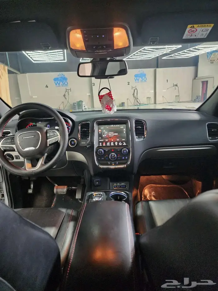 دوج دورانجو 2015 R t 12