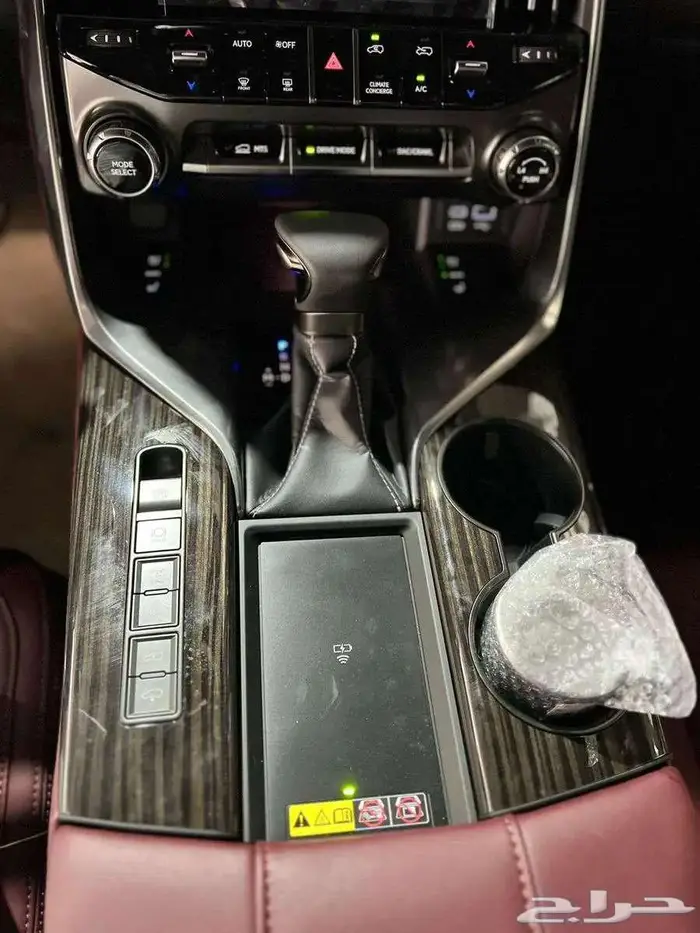 لكزس- LX600 - 2025 - BB فل كامل - سعودي 9