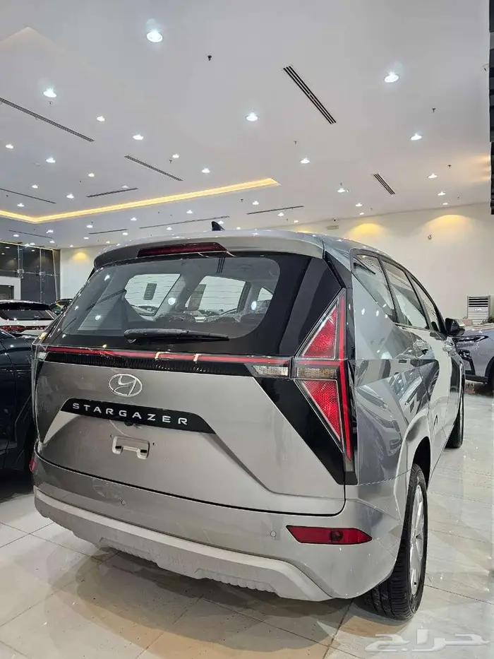هيونداى ستارجيزر 2025 7 راكب 12