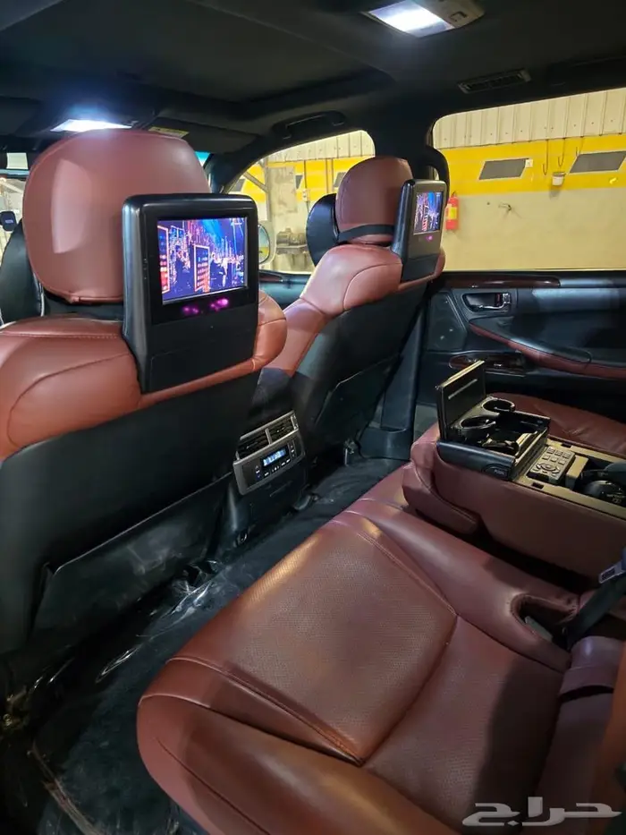 جيب لكزس 2015 LX 570 DD 1