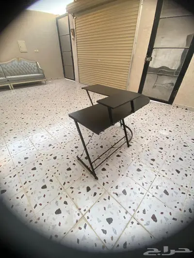 طاوله L مستخدمه جديد لها شهر index