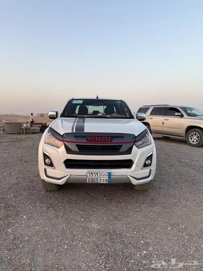 اسوزو ديماكس 5