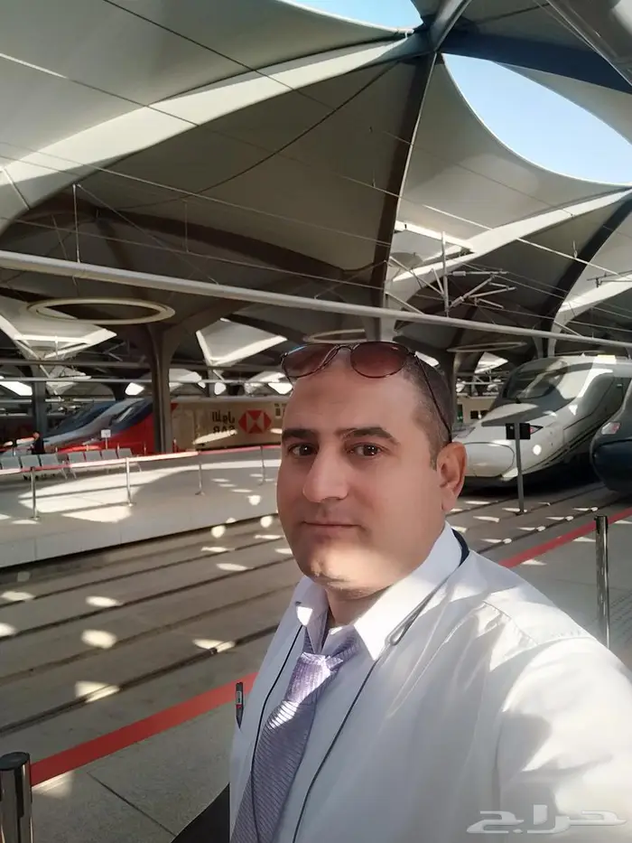 معلم انجليزي اون لاين مصري محترف وذو خبرة واسعة 0