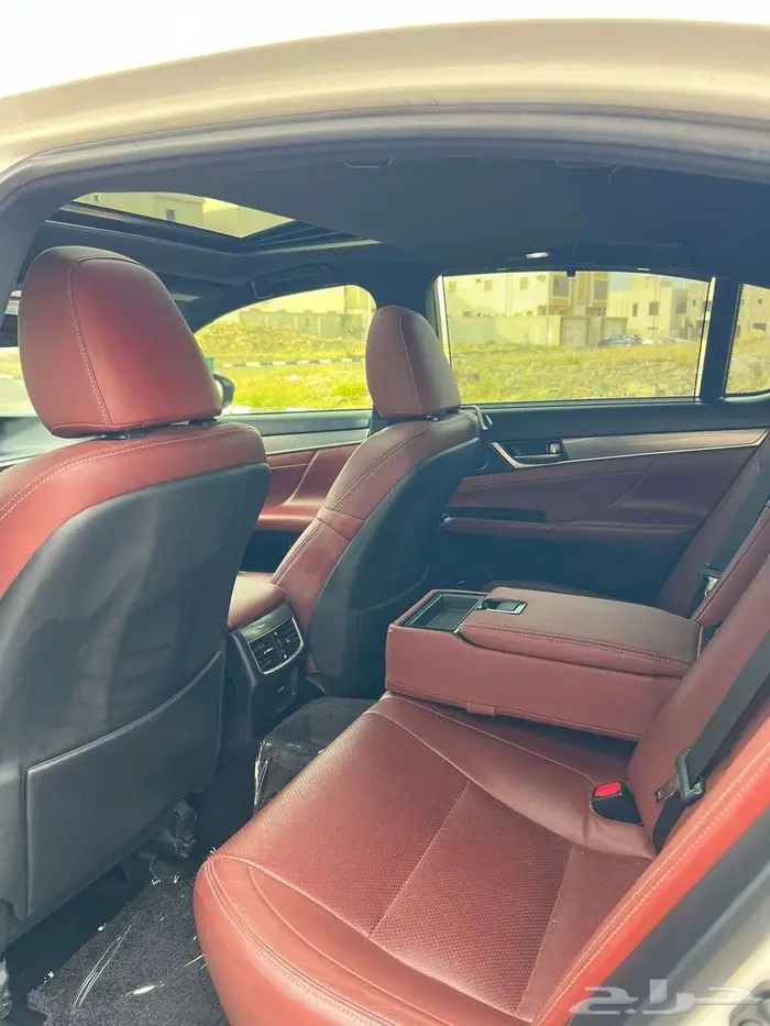 لكزس GS F 10
