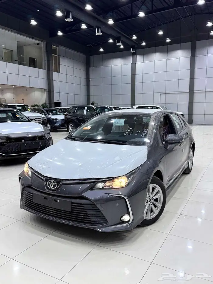 تويوتا كورولا XLI 2.0 طيس ومطور 2025 5